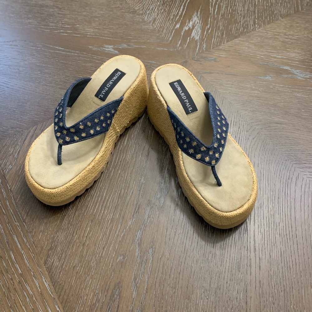 Edward Paul lightweight denim & tan thong padded sandal Size 7